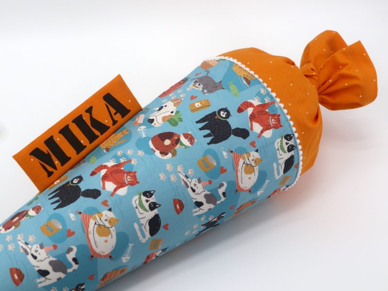 Schultüte "Hello Kitty, Kitty"- mit Namen – Bild 3
