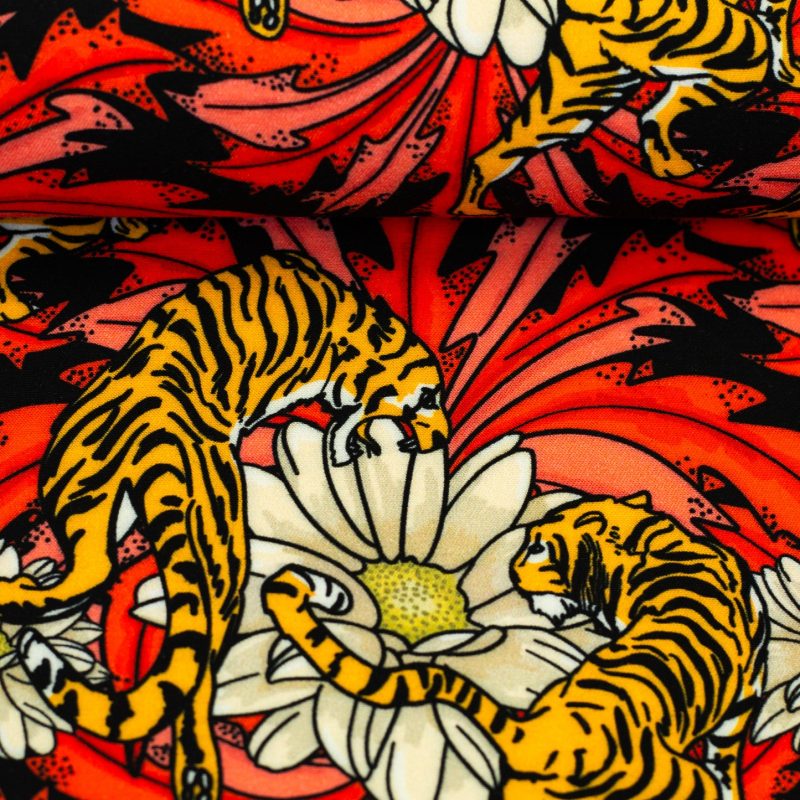 Tiger Ornament by Bienvenido rot – Bild 2