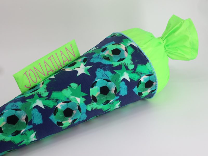 Schultüte "Soccerballs"- mit Namen