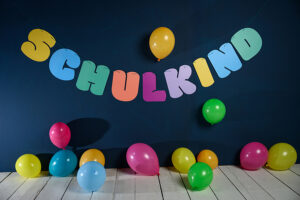 Ava&Yves - Girlande rainbow colours - Schulkind
