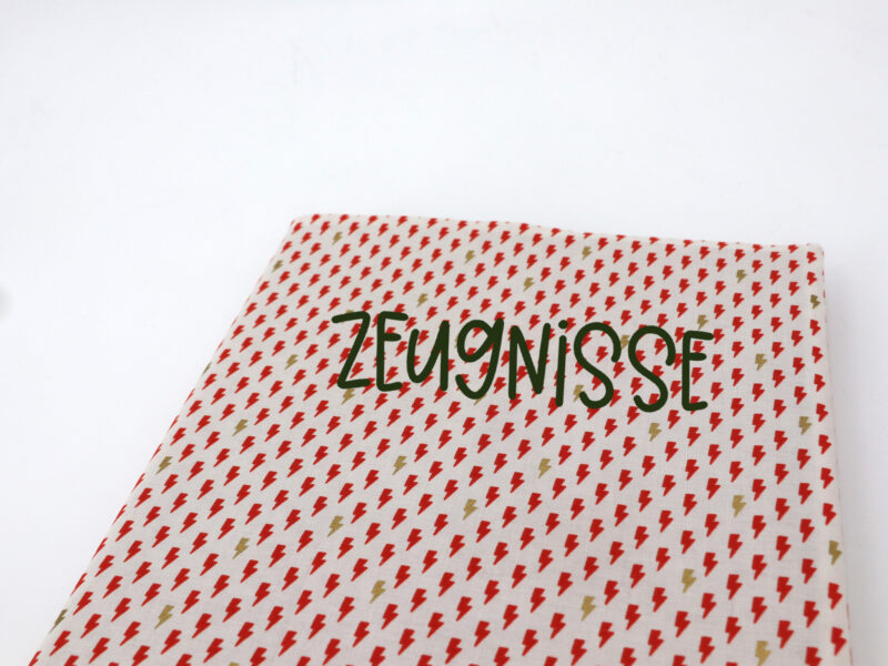 Zeugnismappe_mit_Namen_Blitze