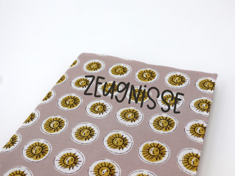 Zeugnismappe_mit_Namen_Sonne