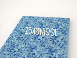 Personalisierte Zeugnismappe "Blueberry"