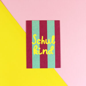 Ava&Yves - Postkarte Schulkind brombeer/mint - Neon Gelb